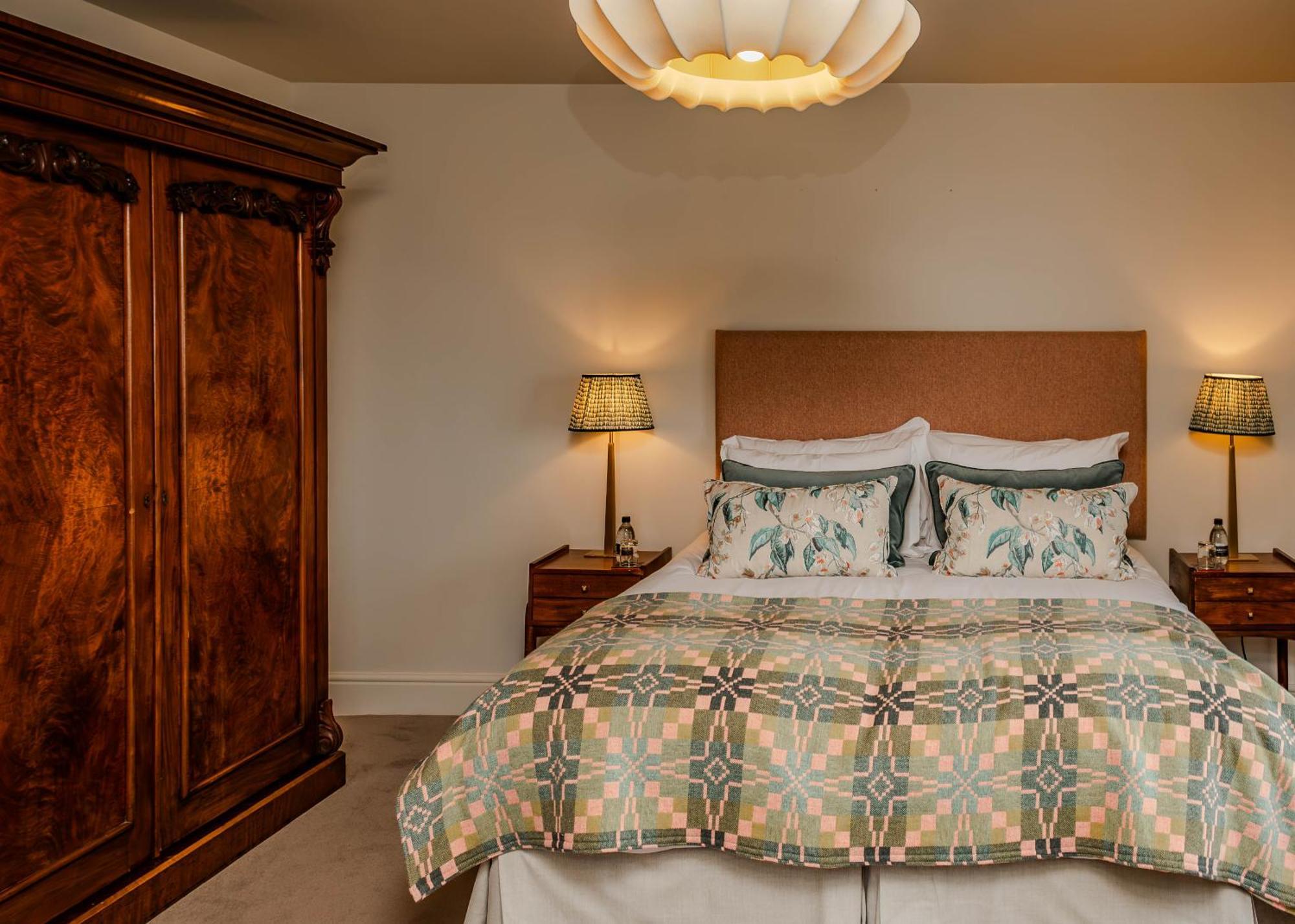 Hotel Victoria Robin Hood's Bay Dış mekan fotoğraf