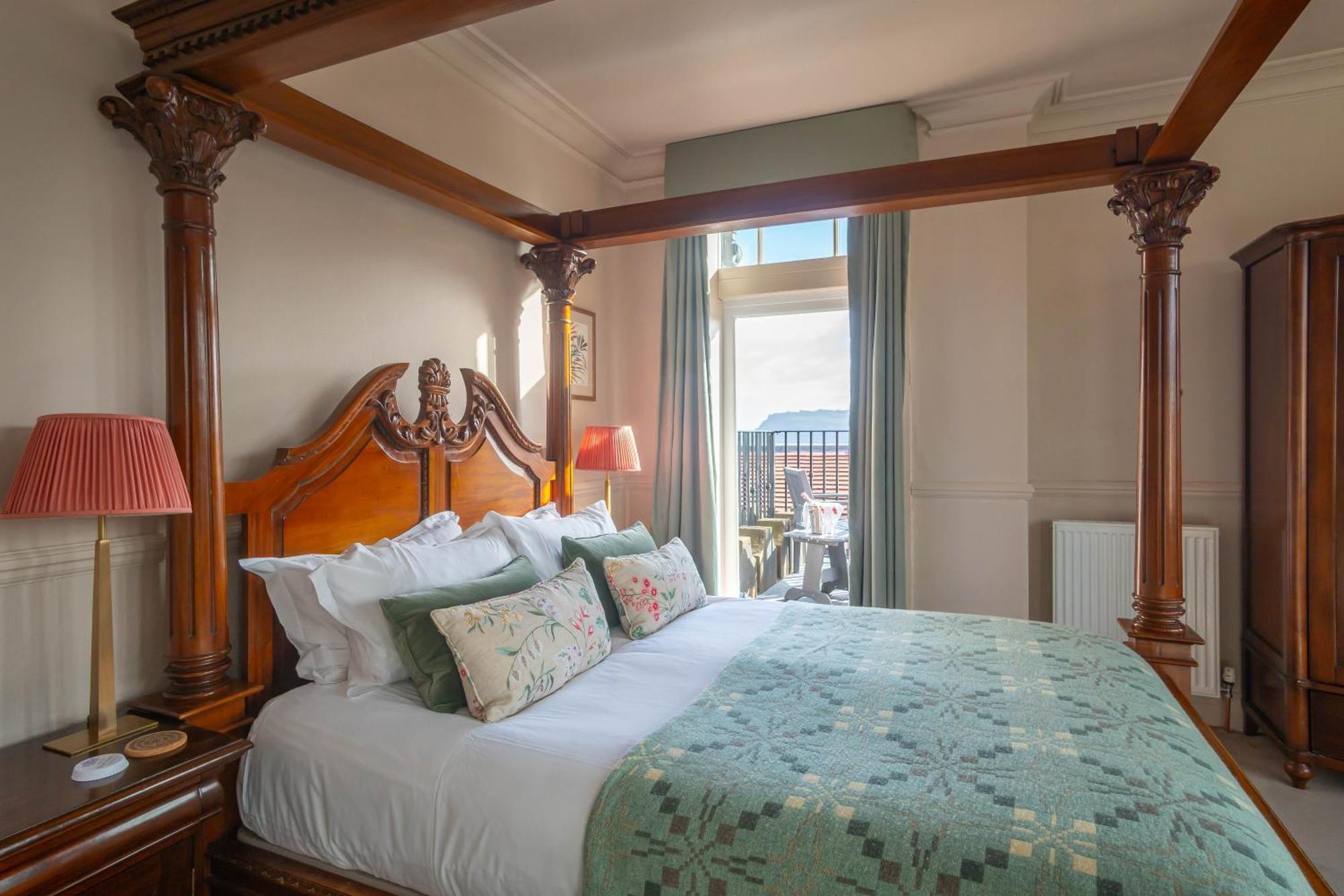 Hotel Victoria Robin Hood's Bay Dış mekan fotoğraf